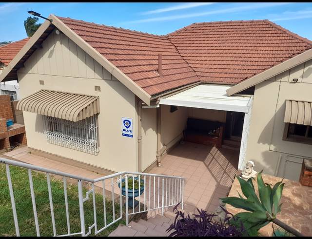 4 BEDROOM HOUSE FOR SALE IN BLUFF